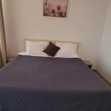 Summerland Views Apartament