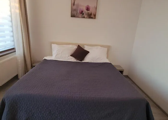 Summerland Views Apartment